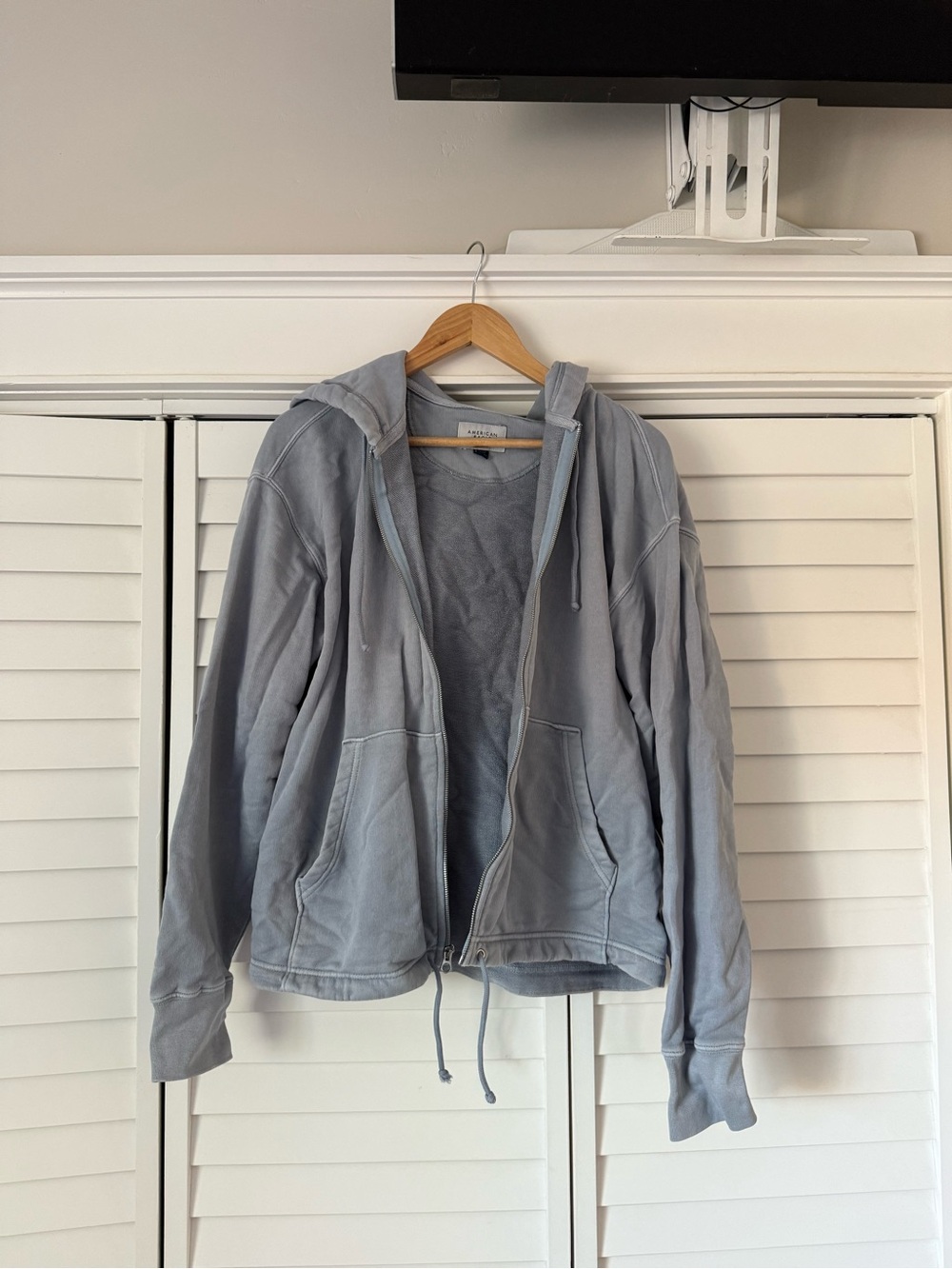 American Eagle Outfitters Light Blue Relaxed Hoodie